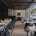 Neuhaus Zillertal Отель