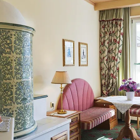 Neuhaus Zillertal Szálloda Mayrhofen