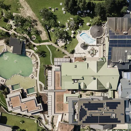 Szálloda Neuhaus Zillertal Mayrhofen