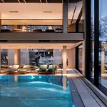 Neuhaus Zillertal 4*