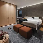 酒店 Neuhaus Zillertal 迈尔霍芬